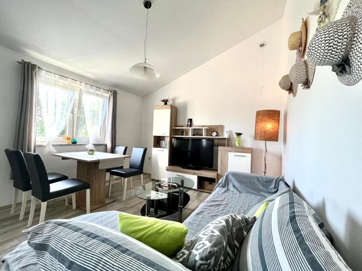 Barbariga Apartments Воднян Екстериор снимка